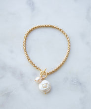 Load image into Gallery viewer, Rope Chain Pearl Bracelet
