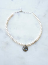 Load image into Gallery viewer, Pearl Labradorite Choker
